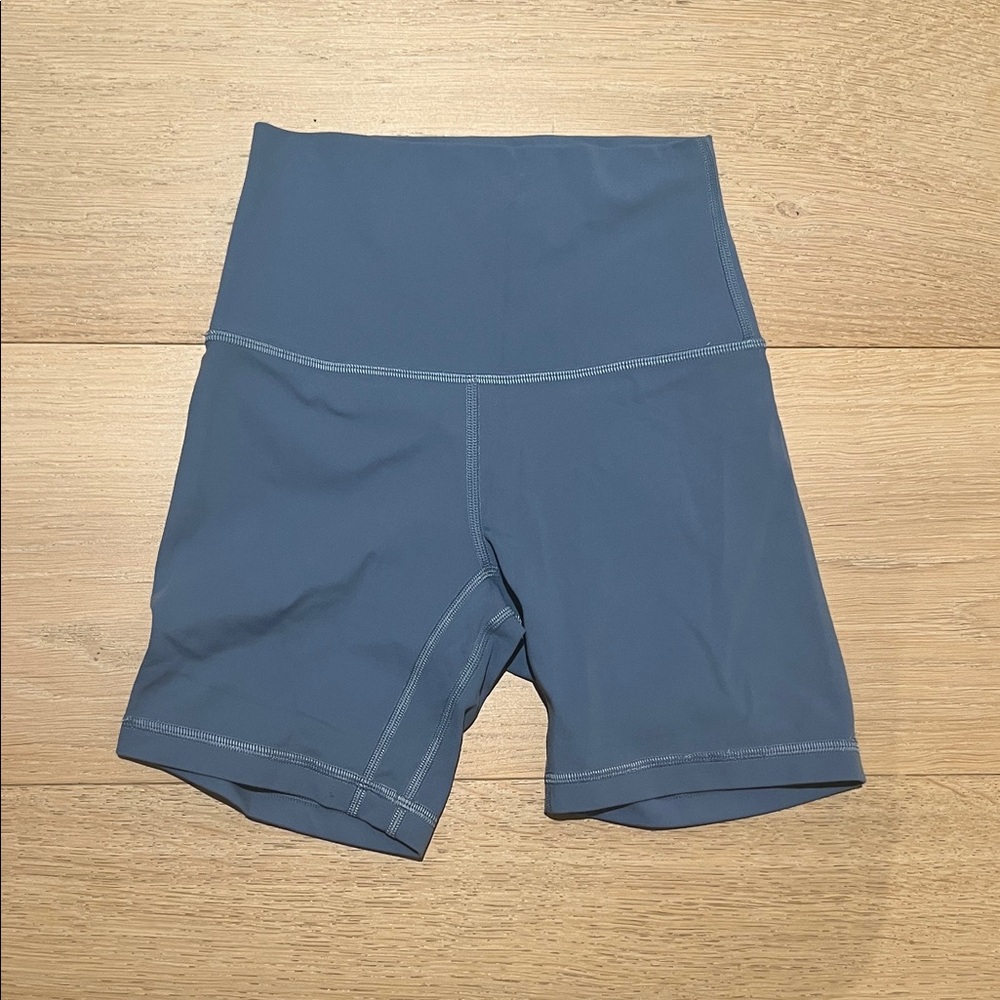 lululemon athletica Women's Blue Bike Shorts